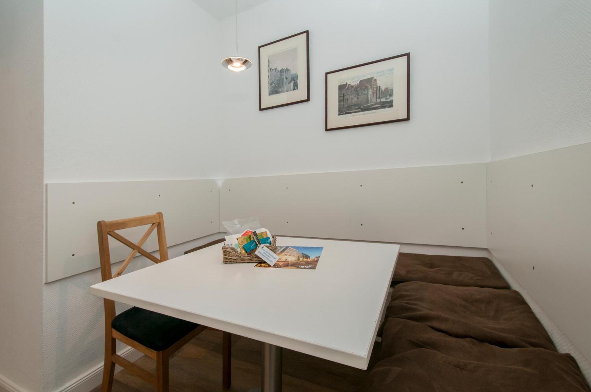 Appartements In Der Historischen Deichstrasse Contactless Check In Hamburg Rom bilde